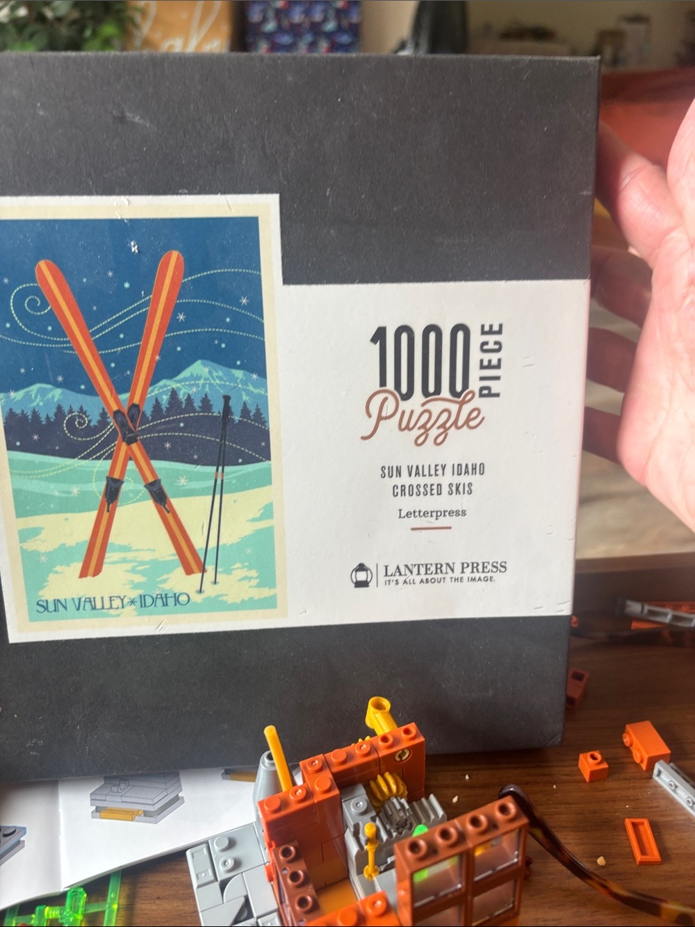 Sun Valley Idaho Crossed Skis 1000-Piece Puzzle - Orange Skis